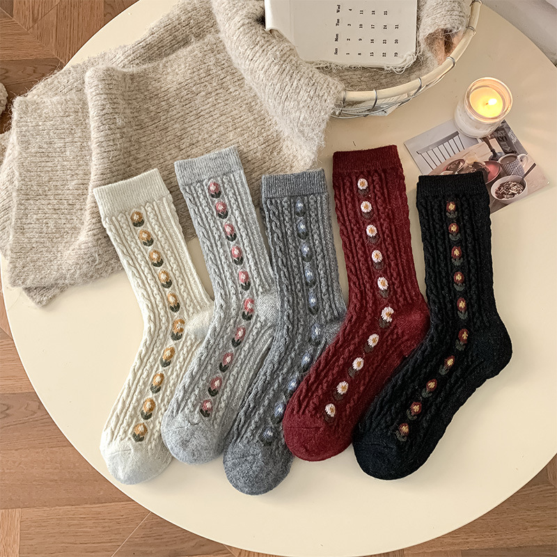 Koreanische süße florale Wolls – Boot Sock Slouchy Bewertung und Preis